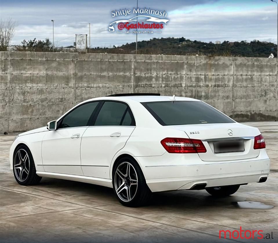 2013' Mercedes-Benz E 220 photo #3