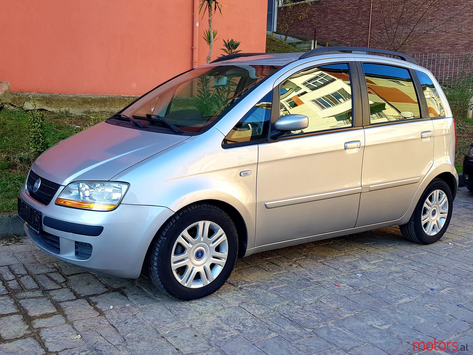 2006' Fiat Idea photo #2