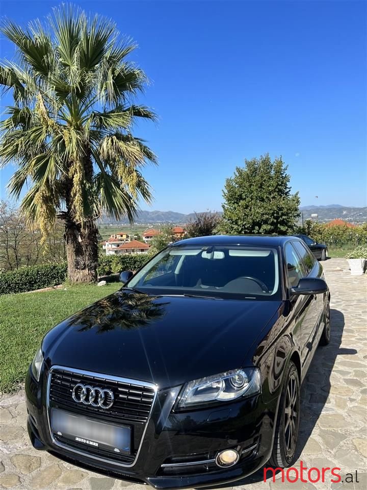 2012' Audi A3 photo #3