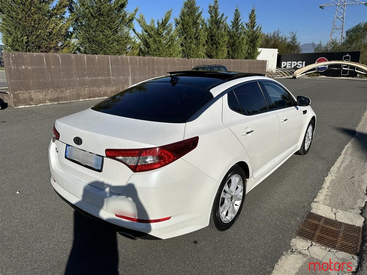 2011' Kia Optima photo #4