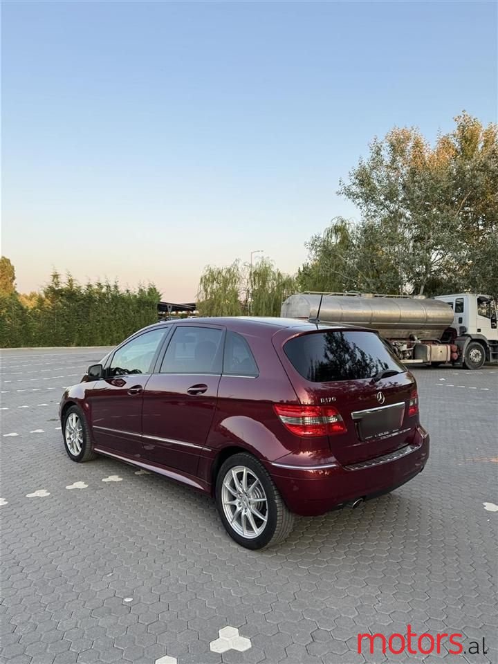 2009' Mercedes-Benz B 150 photo #5