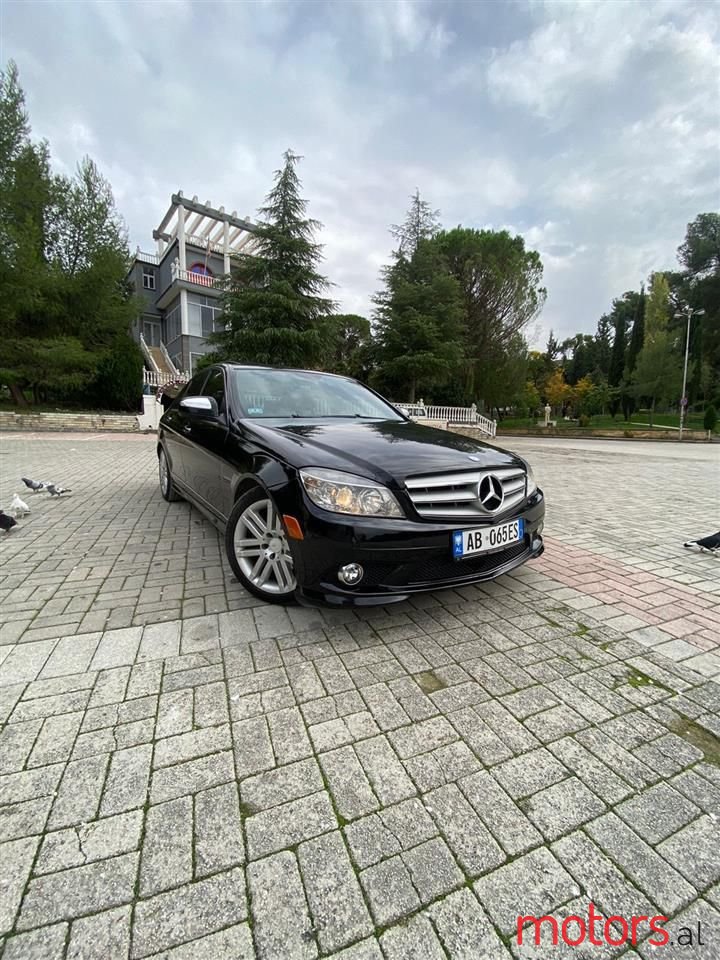 2009' Mercedes-Benz C 300 photo #3