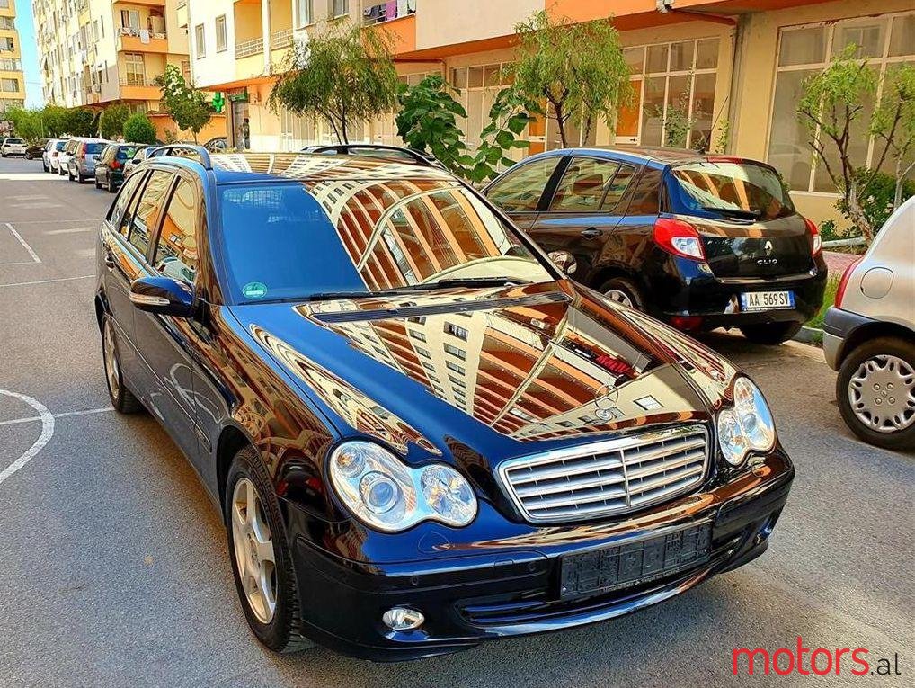 2006' Mercedes-Benz C 220 photo #2