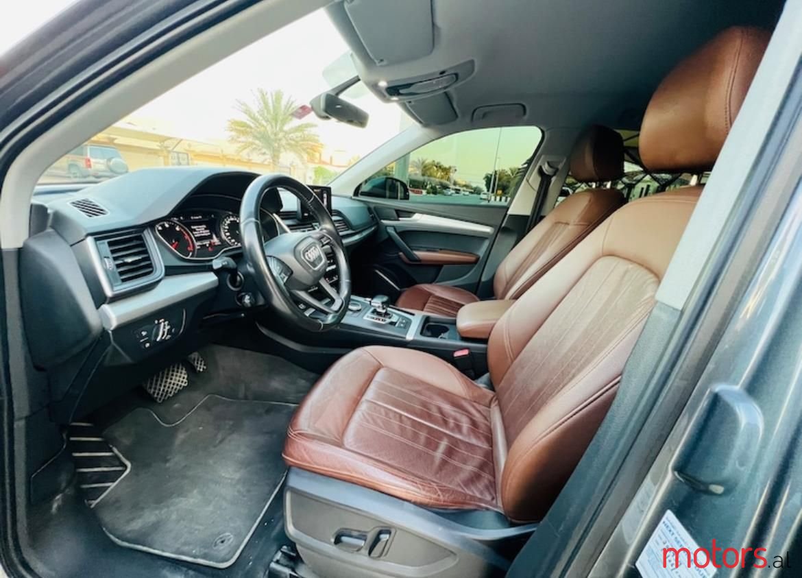 2018' Audi Q5 photo #4