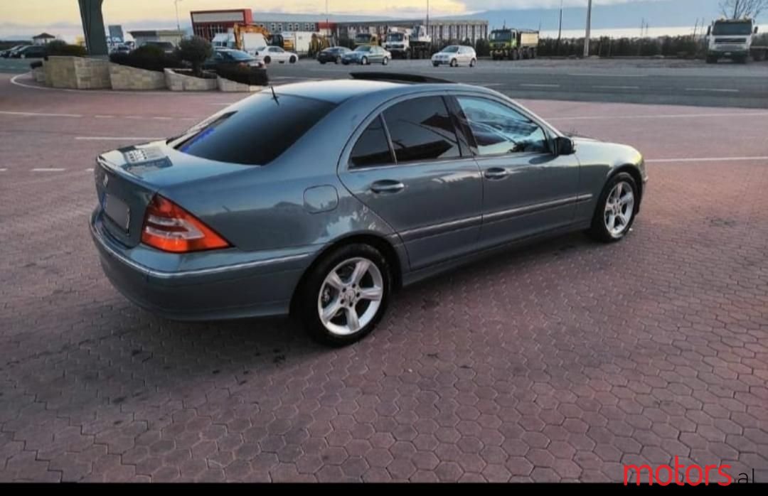 2007' Mercedes-Benz 200 photo #1