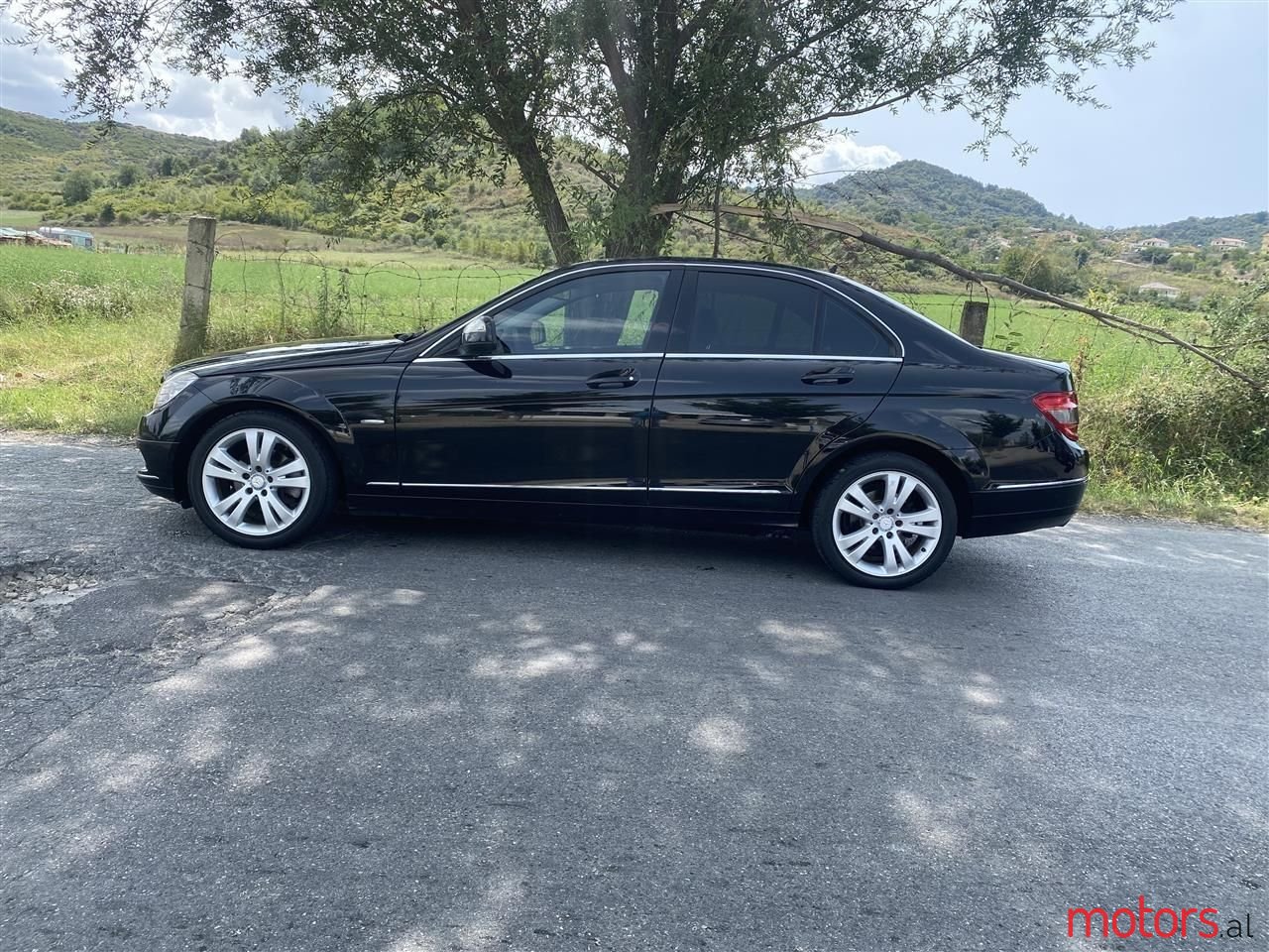 2008' Mercedes-Benz C 180 photo #1