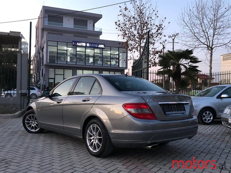 2008' Mercedes-Benz C 220 photo #3