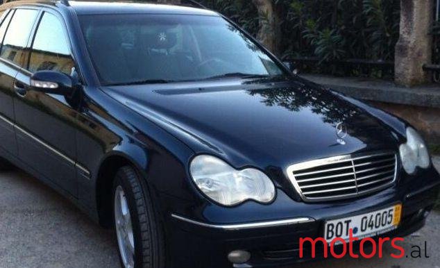 2002' Mercedes-Benz C-Class photo #3