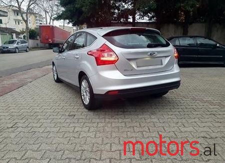 2011' Ford Focus photo #6