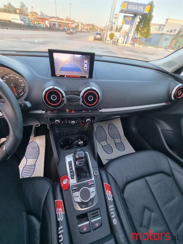 2013' Audi RS3 photo #4