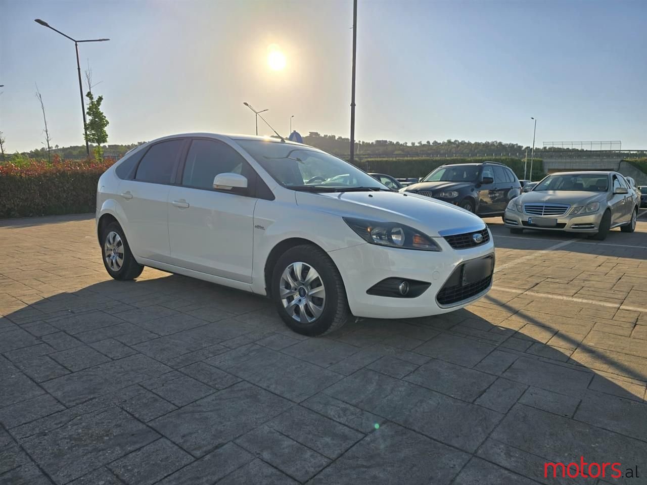 2009' Ford Focus photo #4