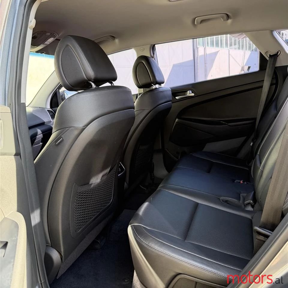 2015' Hyundai Tucson photo #6