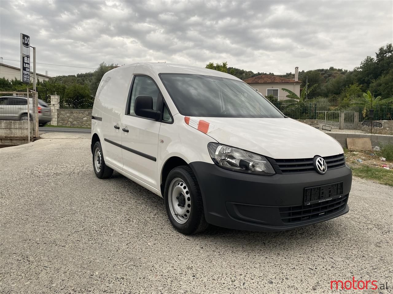 2012' Volkswagen Caddy photo #3