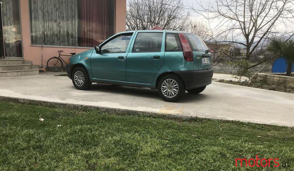 1998' Fiat Punto photo #1