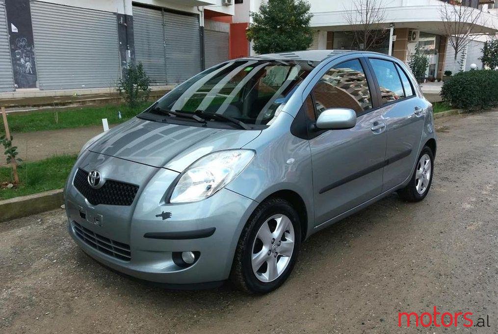 2007' Toyota Yaris photo #2