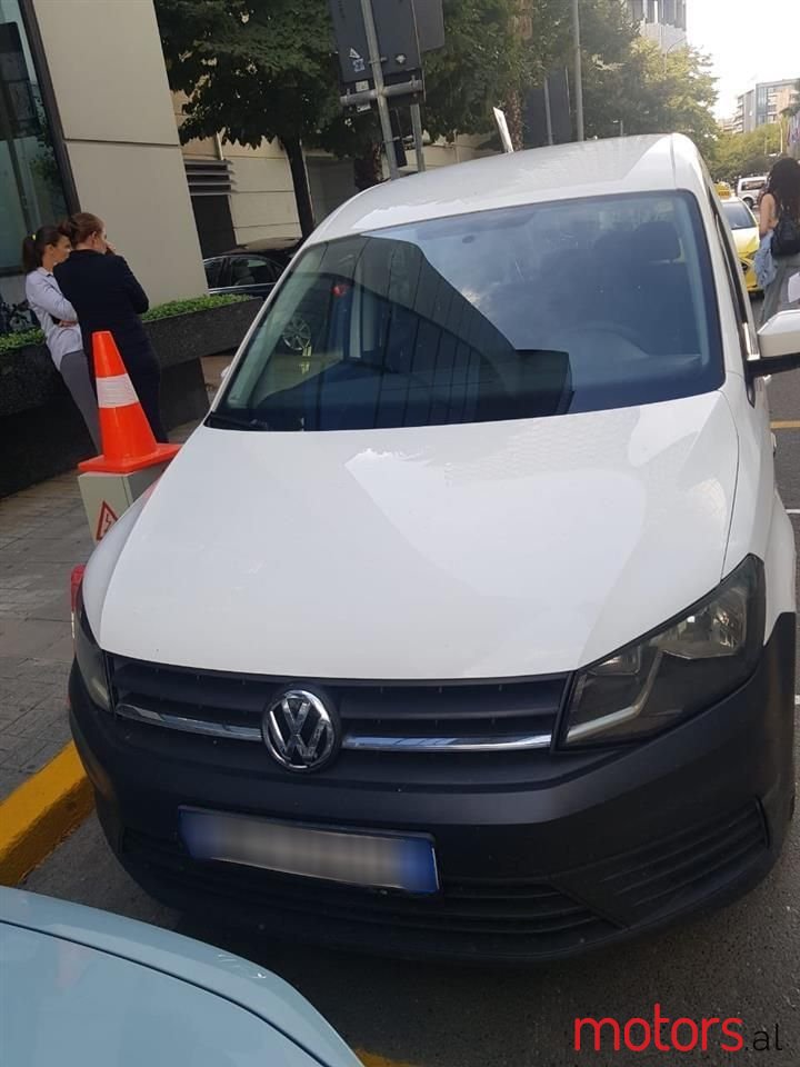 2017' Volkswagen Caddy photo #1