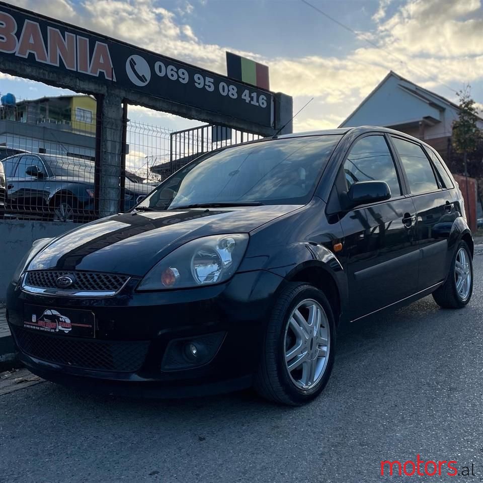 2008' Ford Fiesta photo #2