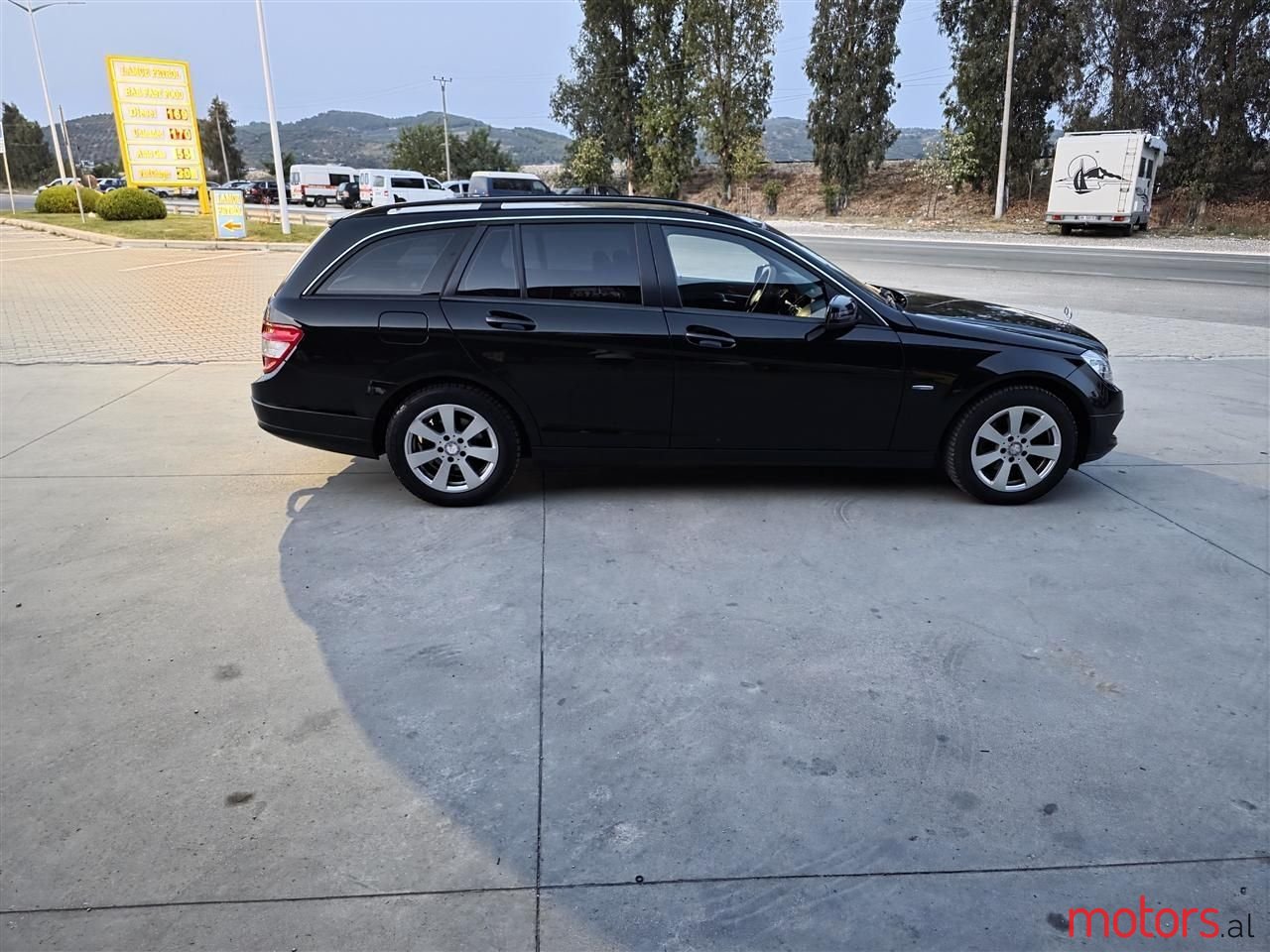 2009' Mercedes-Benz C 180 photo #5