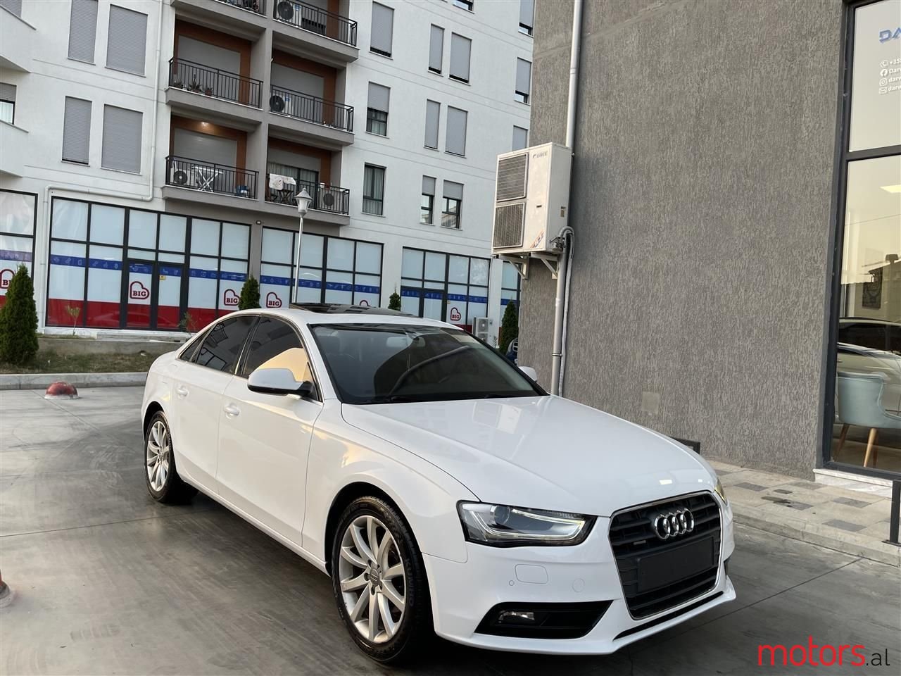 2015' Audi A4 photo #6