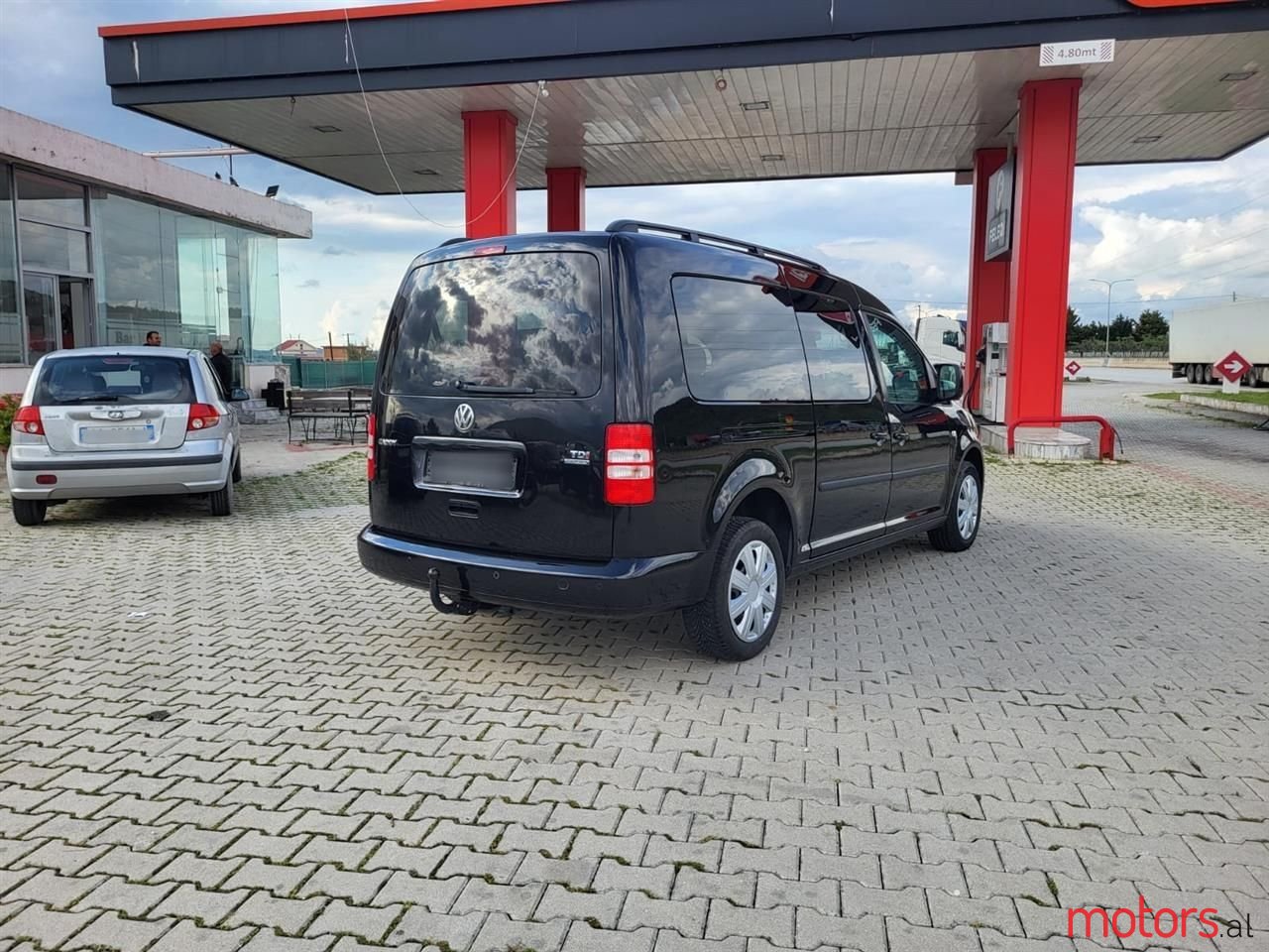 2013' Volkswagen Caddy photo #3