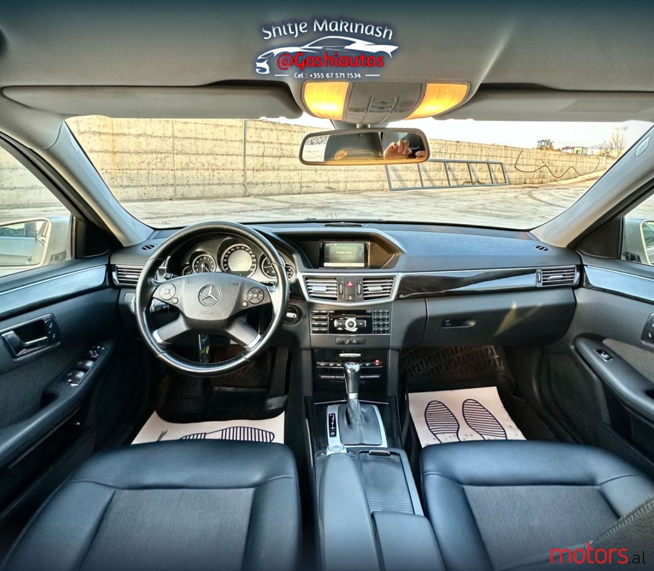 2010' Mercedes-Benz E 220 photo #5