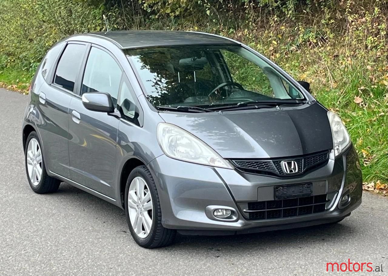 2012' Honda Jazz photo #3