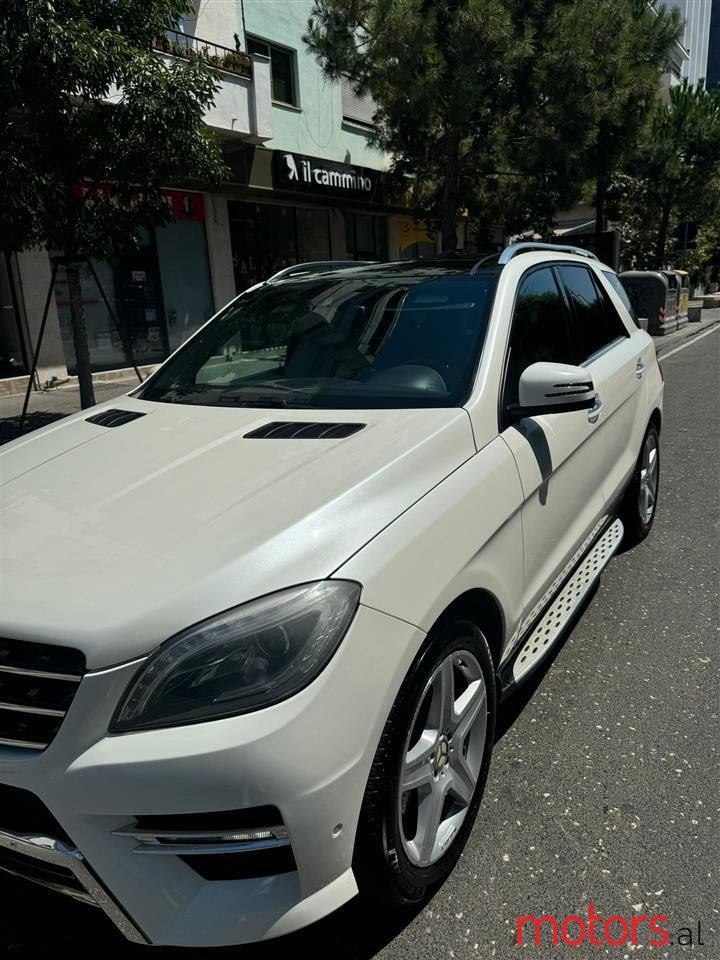 2013' Mercedes-Benz ML 350 photo #1