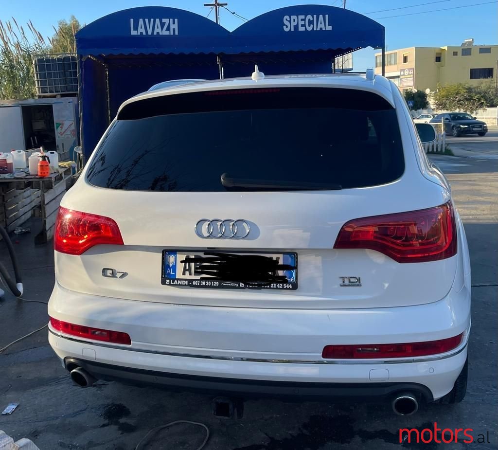 2011' Audi Q7 photo #6