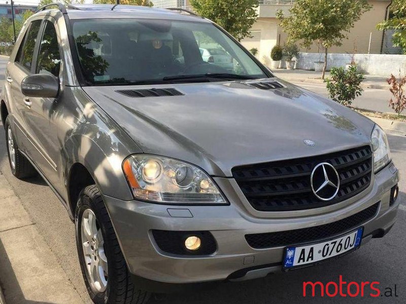 2007' Mercedes-Benz ML 350 photo #2