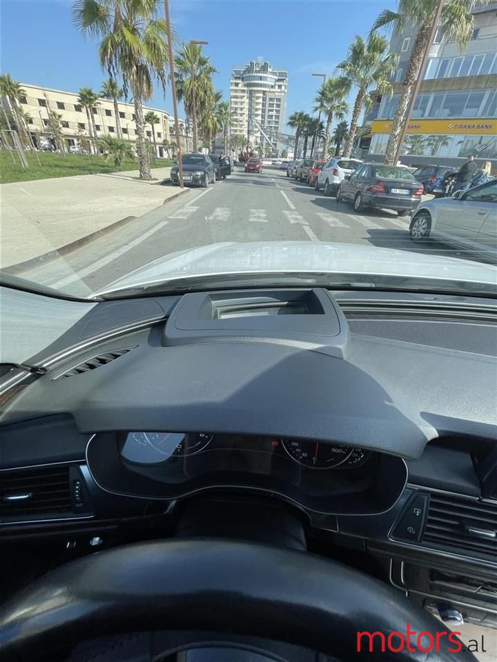 2013' Audi A6 photo #3