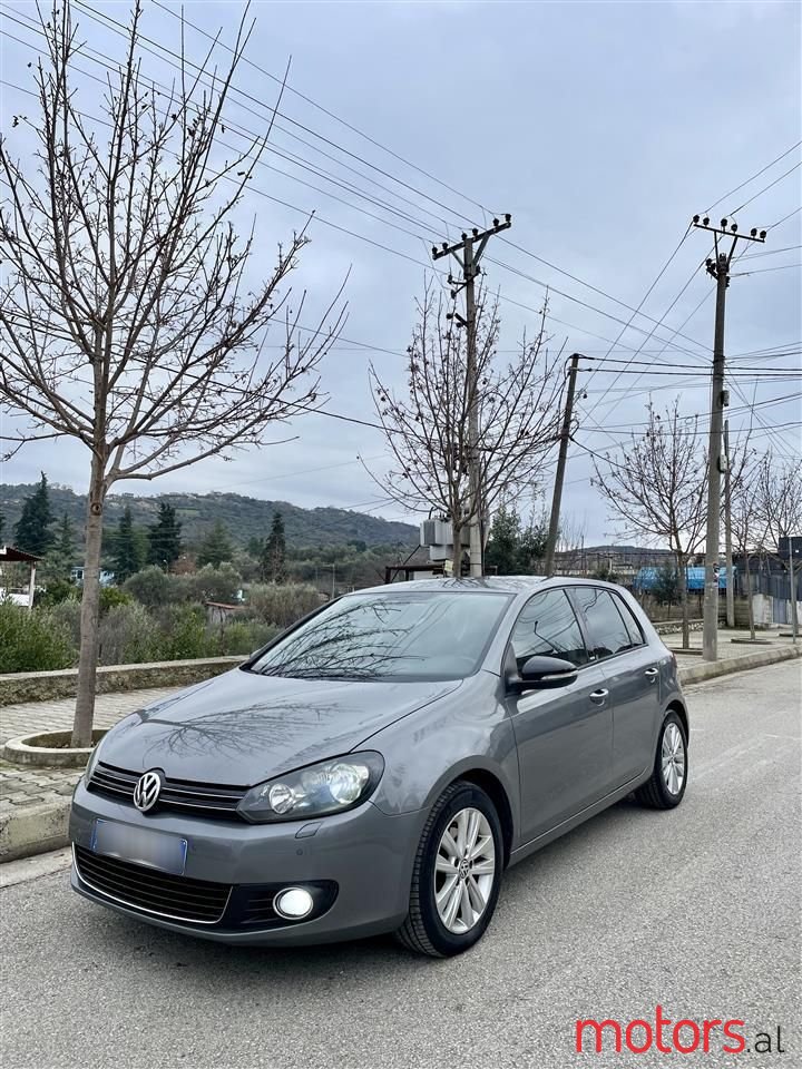 2012' Volkswagen Golf photo #1