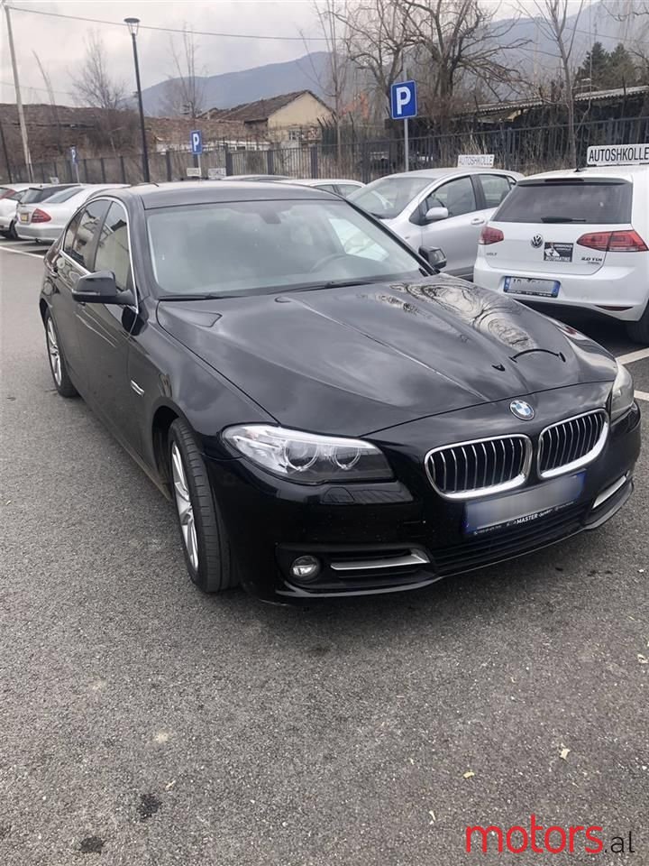 2014' BMW 520 photo #6