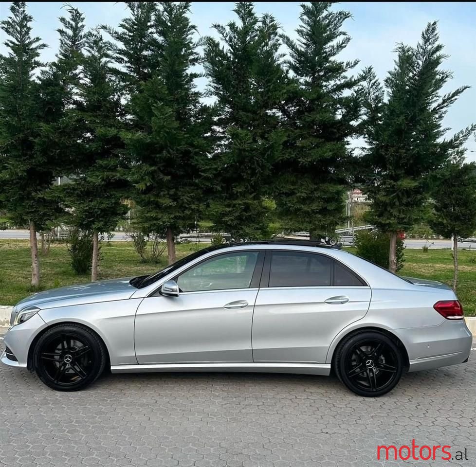 2014' Mercedes-Benz E 250 photo #5