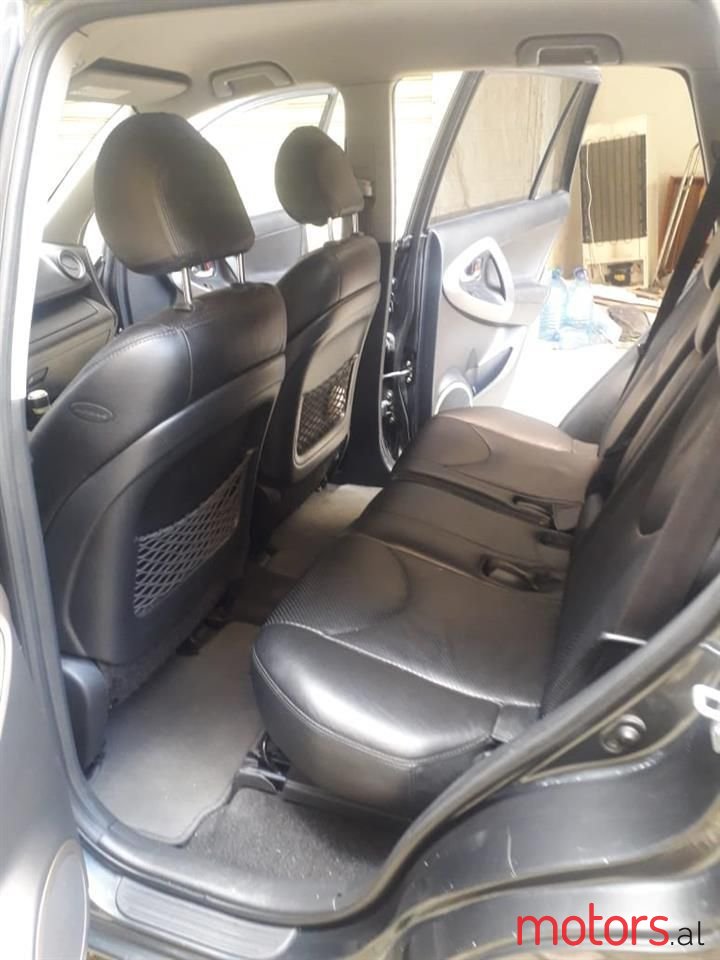 2007' Toyota RAV4 photo #6