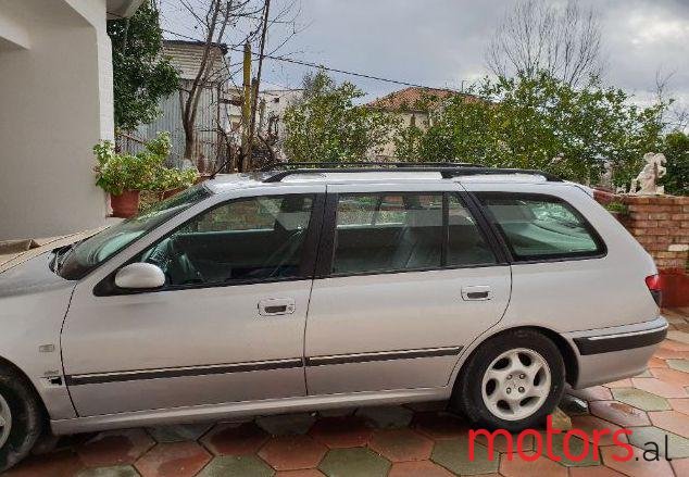 2001' Peugeot 406 photo #1