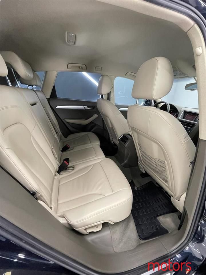 2012' Audi Q5 photo #5