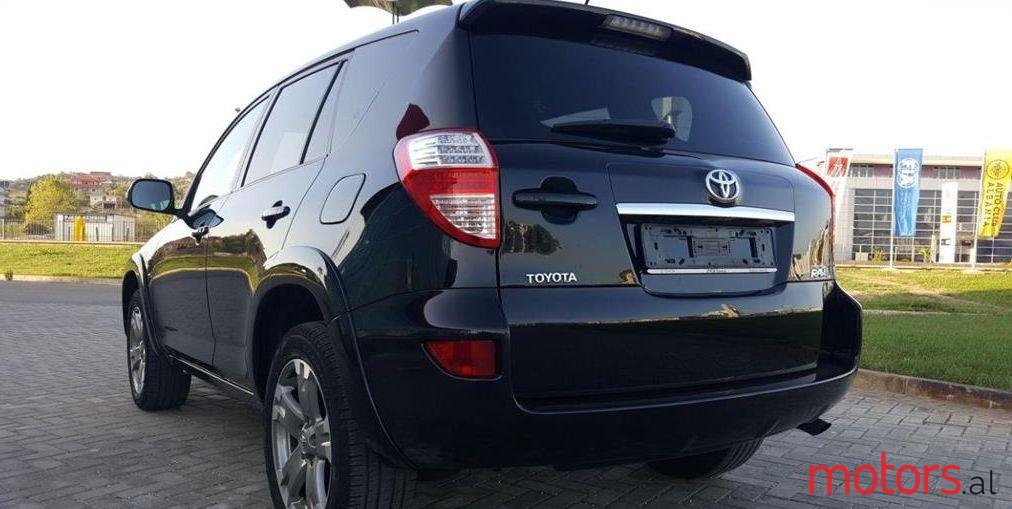 2010' Toyota RAV4 photo #1