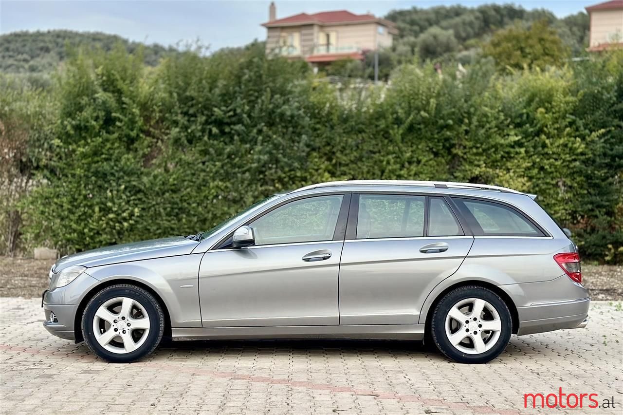 2008' Mercedes-Benz C 220 photo #6