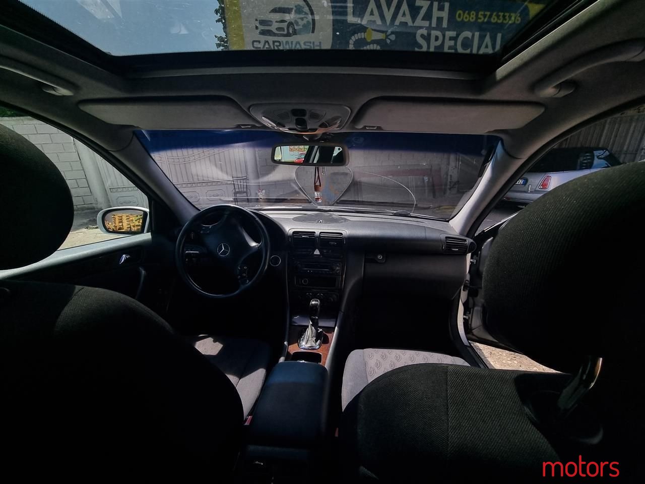 2001' Mercedes-Benz C 220 photo #5