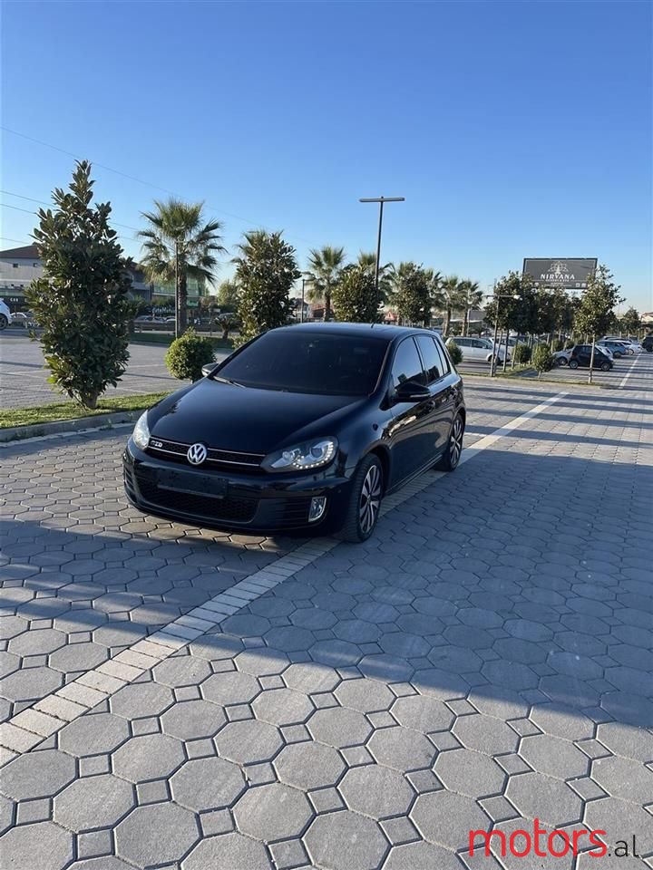 2012' Volkswagen Golf photo #1