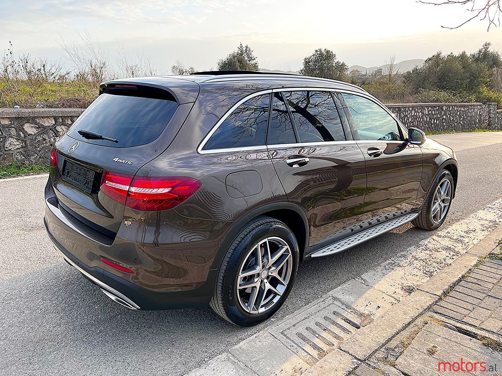 2017' Mercedes-Benz GLC 220 photo #3