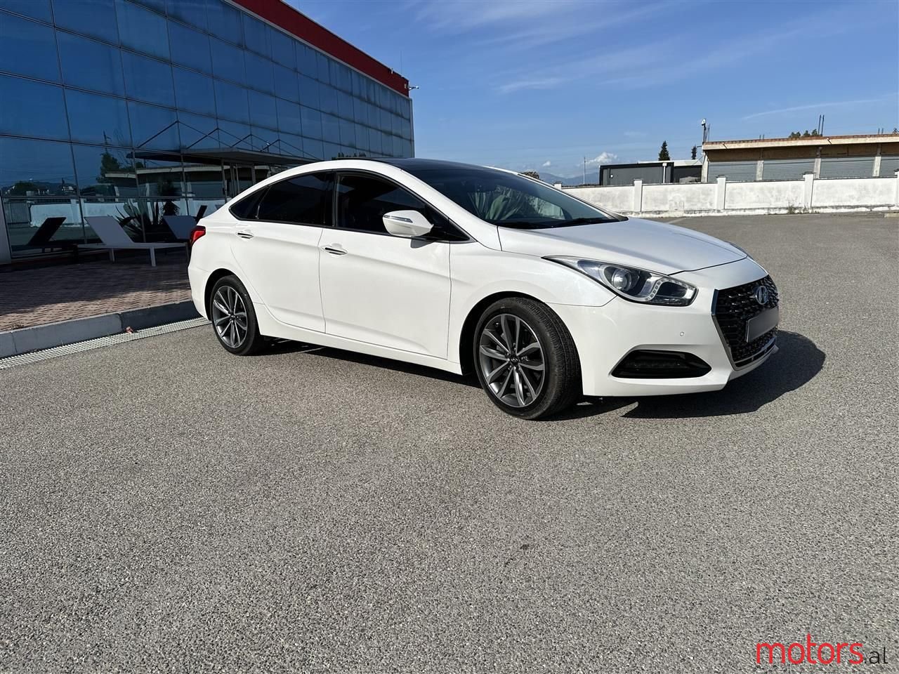 2014' Hyundai i40 photo #2