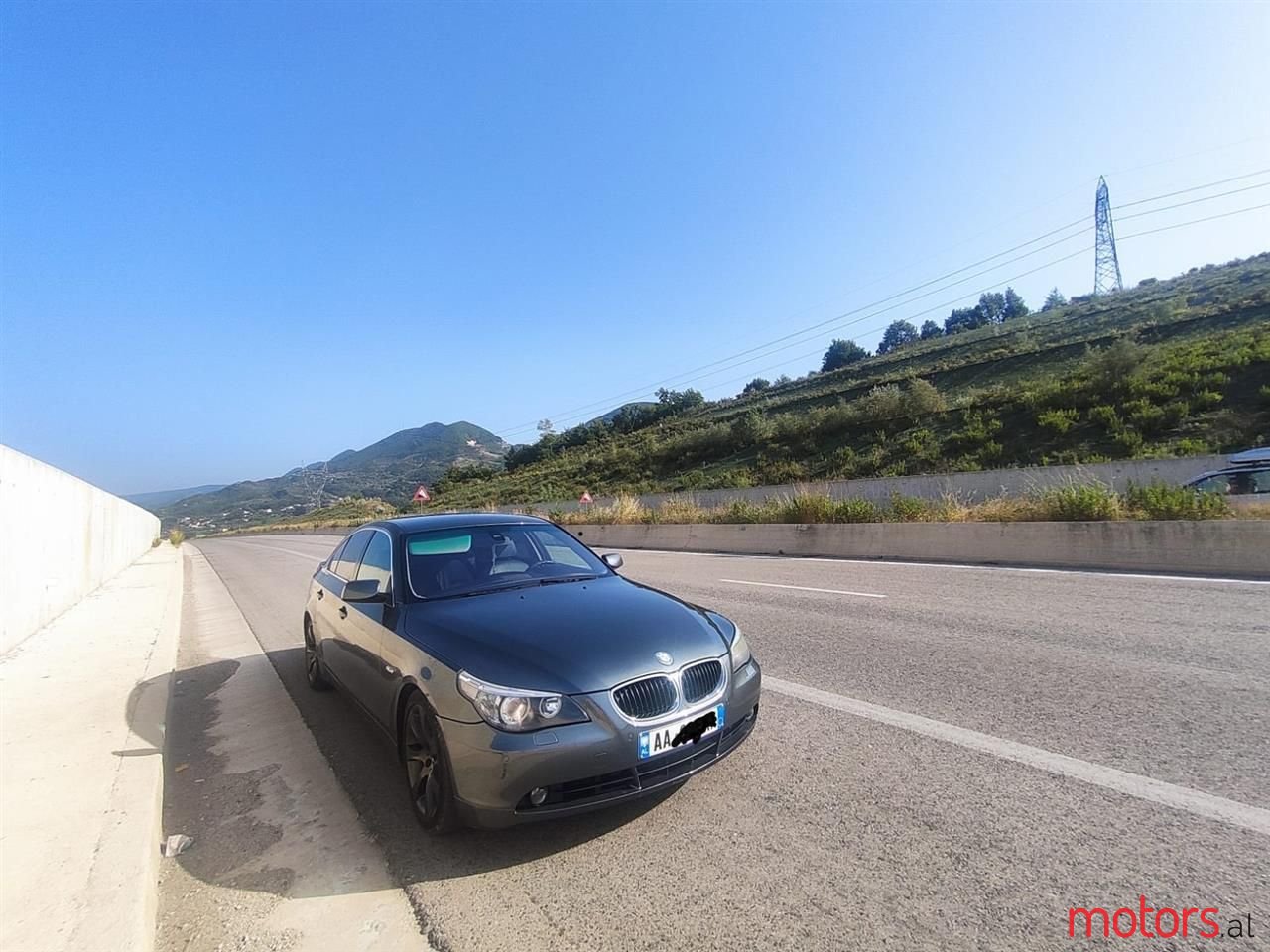 2005' BMW 535 photo #2