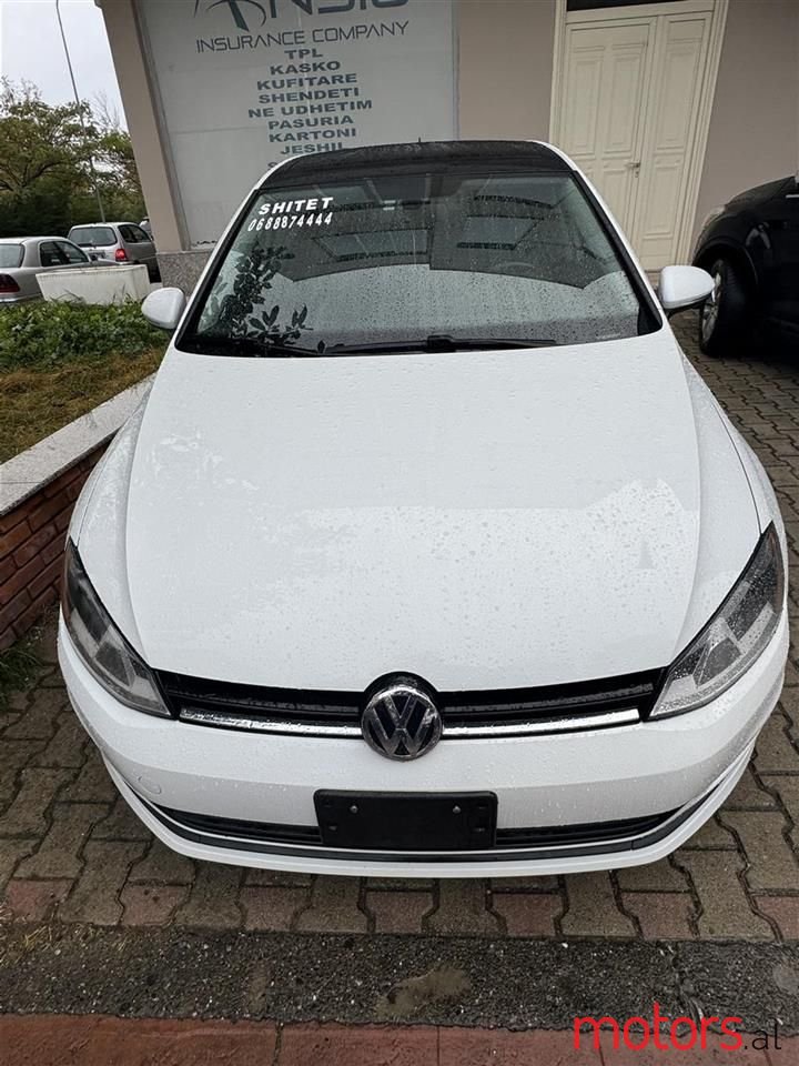 2016' Volkswagen Golf photo #1