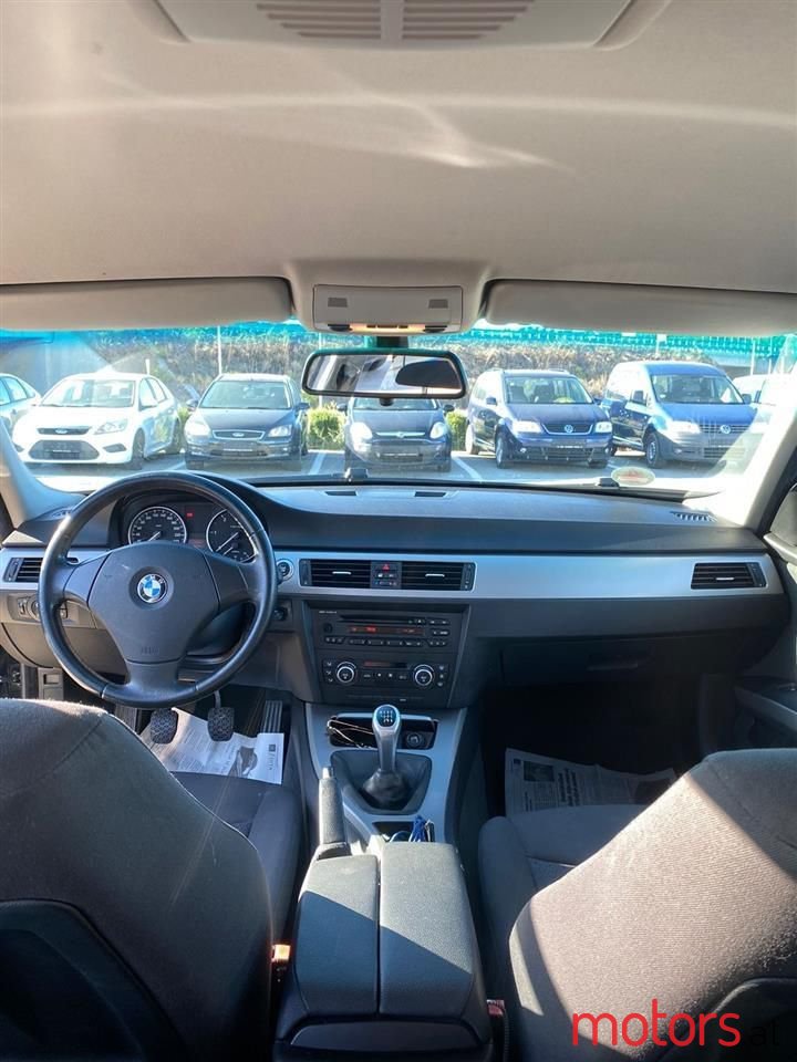 2007' BMW 318 photo #6