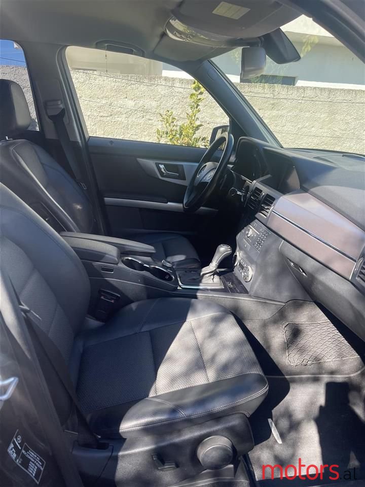 2010' Mercedes-Benz GLK 220 photo #4