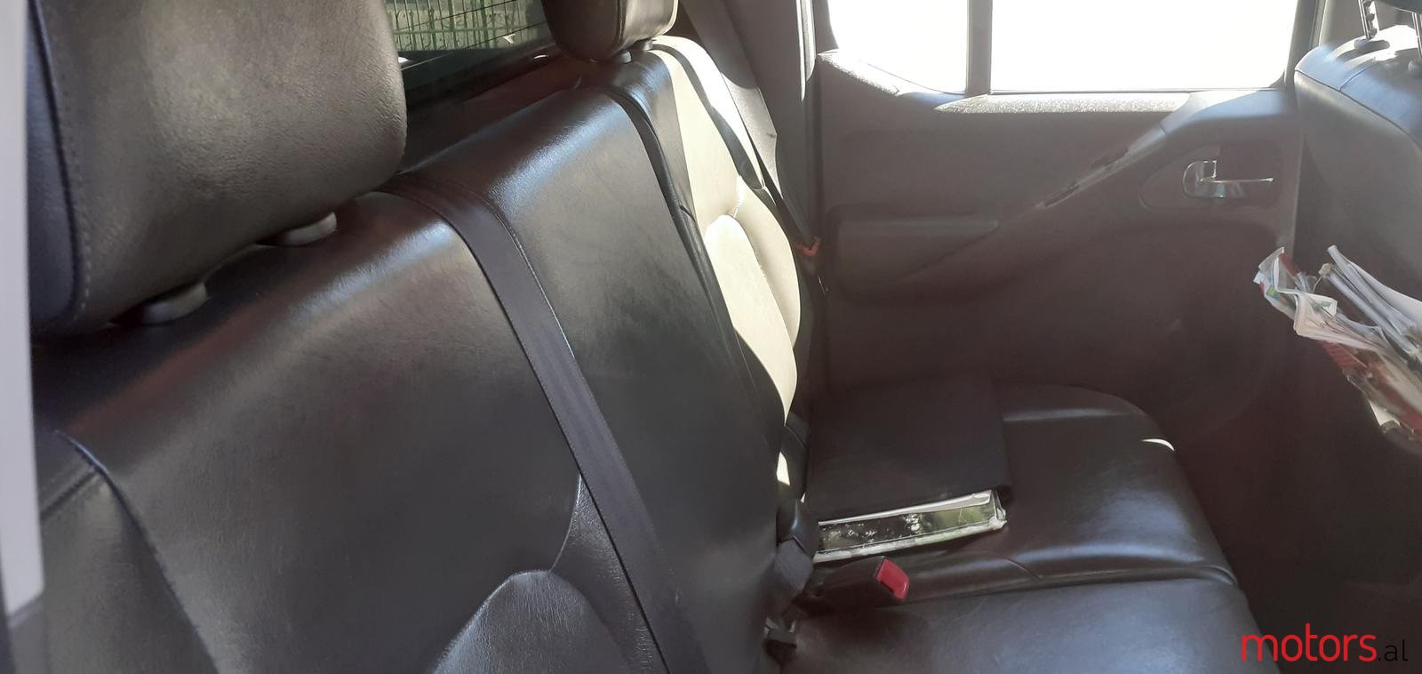 2008' Nissan Navara photo #3