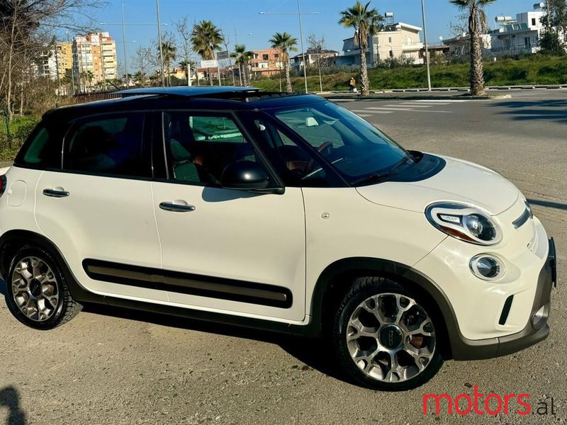 2015' Fiat 500L Trekking photo #1