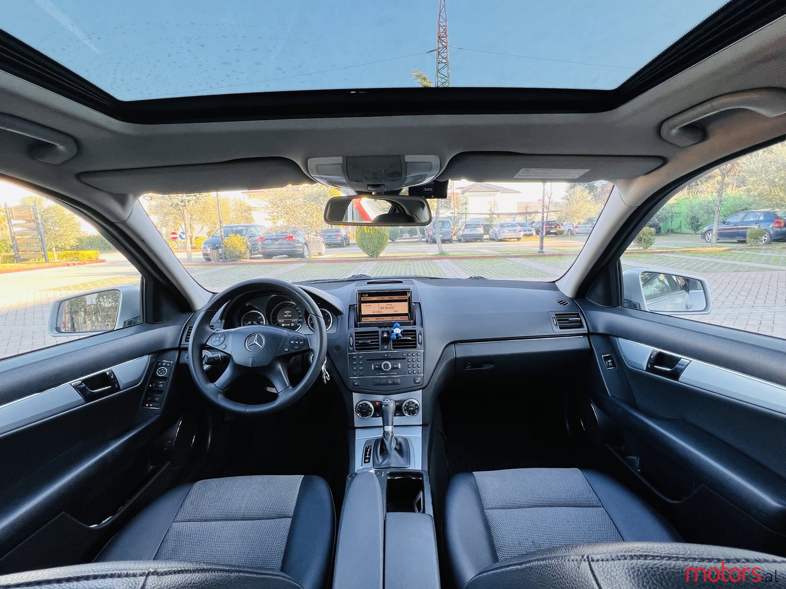 2010' Mercedes-Benz C 200 photo #3