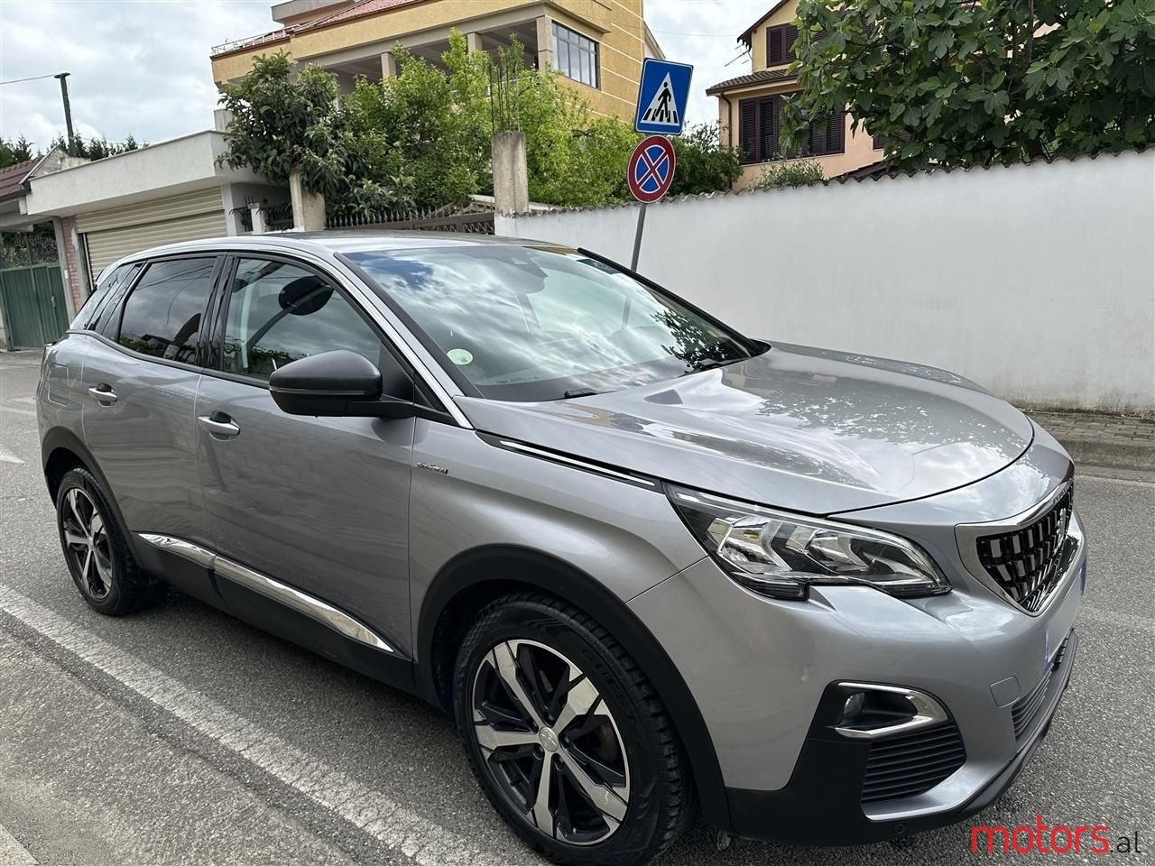 2018' Peugeot 3008 photo #1